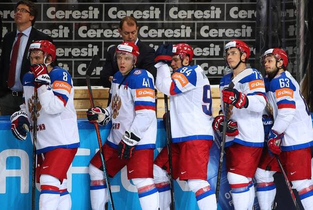 PRAGUE, CZECH REPUBLIC. MAY 17, 2015. Russia s Alexander Ovechkin, Nikolai Kulyomin, Andrei Mironov, Maxim Chudinov, and Yevgeny Dadonov (L-R) upset after losing the 2015 IIHF Ice hockey Eishockey World Championship WM Weltmeisterschaft final match against Canada at O2 Arena. The Canadian team won the game 6:1 and claimed the world title. Valery Sharifulin TASS  TS00383E