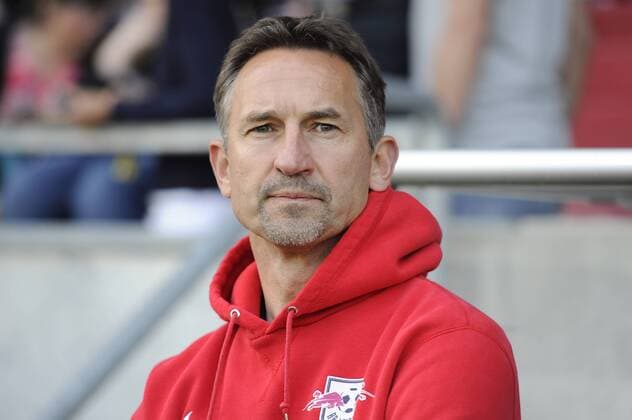 Achim BEIERLORZER (Trainer Leipzig),Einzelbild,angeschnittenes Einzelmotiv,Portraet,Portrait,Porträt. Fussball 2. Bundesliga FC Ingolstadt-RB Leipzig 2-1.Aufstieg,Aufsteiger.Meister,Meisterschaft. 33.Spieltag,Spieltag33,Liga2,Saison 2014 15 am 17.05.2015.