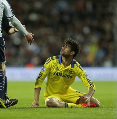 Diego Costa of Chelsea reacts following a foul by Craig Gardner of West Brom - Football - Barclays Premier League - West Bromwich Albion vs Chelsea - The Hawthorns West Bromwich - Season 2014 2015 - 18th May 2015 - Photo Malcolm Couzens Sportimage EDITORIAL USE ONLY. No use with unauthorised audio, video, data, fixture lists, club league logos or live services. Online in-match use limited to 120 images, no video emulation. No use in betting, games or single club league player publications.