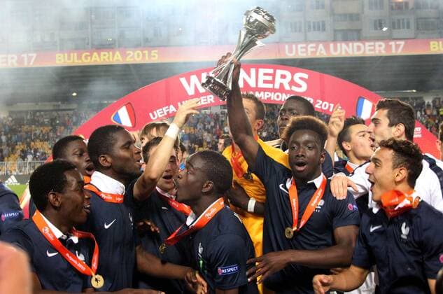 22.05.2015 Burgas(Bulgaria) Germany-France U17 U 17 Final European Championship EM Europameisterschaft men s football Christ Emmanuel Maouassa(L),(2L),(3L),Issa Samba(4L) and (r) France celebration :Str 