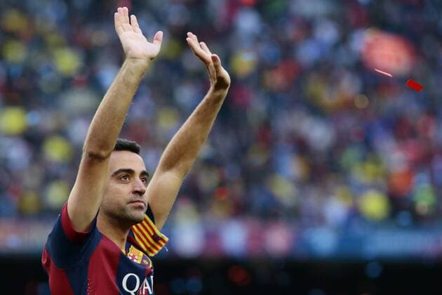 (150524) -- BARCELONA, Barcelona s captain Xavi Hernandez waves to the spectators after the Spanish BBVA La Liga (first division soccer league) match bwtween FC Barcelona Barca and RC Deportivo La Coruna at Camp Nou stadium in Barcelona, Spain, May 23, 2015. Xavi announced on Thursday his retirement from Barcelona at the end of the current season. He will play next season at Al Sadd in Qatar.)(wll) (SP)SPAIN-BARCELONA-SOCCER-LA LIGA PauxBarrena 