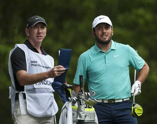 24.05.2015. Wentworth, England. BMW PGA Golf Herren Golf Championship. Final Round. Francesco Molinari ITA starts the day tied first with Byeong Hun An KOR . On the 3rd tee during the final round of the 2015 BMW PGA Championship from The West Course Wentworth Golf Club xStephenxBartholomewx  ActionPlus11623497