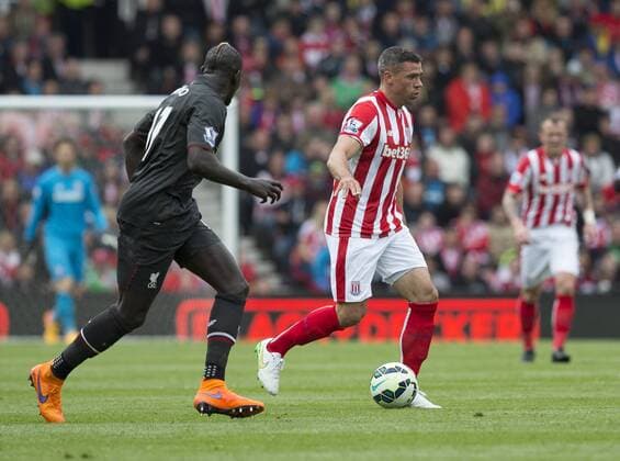 24.05.2015. Stoke, England. Barclays Premier League. Stoke versus Liverpool. Stoke City striker Jonathan Walters on the attack. xRolandxHarrisonx  ActionPlus11623578