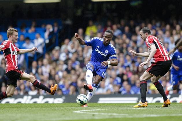 24.05.2015. London, England. Barclays Premier League. Chelsea versus Sunderland. Chelsea s Didier Drogba in shooting action xCraigxMercerx  ActionPlus11623605