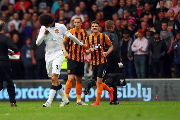 24.05.2015. Hull, England. Barclays Premier League. Hull versus Manchester United ManU Marouane Fellaini of Manchester United is shown the red card and sent off for his foul on Paul McShane of Hull City xPaulxKeevilx  ActionPlus11623795