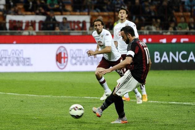 Aktuell Fußball, Italien, serie A Football ITA , AC Mailand - FC Turin 24 05 2015 - serie A Football ITA AC Milan vs Torino FC foto DanielexBuffa Image Pictured: gol Giampaolo Pazzini 