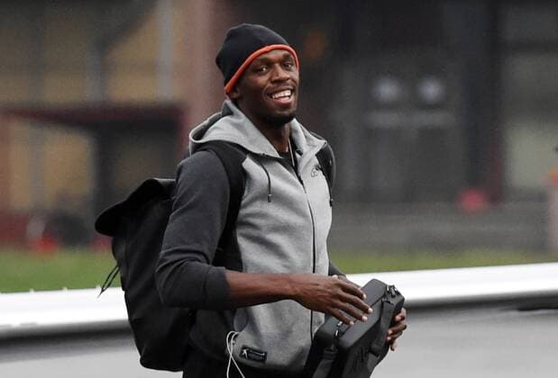 Athlete Usain Bolt (JAM) arrived in Mosnov Ostrava Airport to attend Golden Spike Athletic meeting in Ostrava, Czech Republic, May 23, 2015. Bolt will take part in the 200-metre run at the Golden Spike international athletic meet in Ostrava on May 26. (CTKxPhoto JaroslavxOzana) CTKPhotoP201505230566801  jao 4