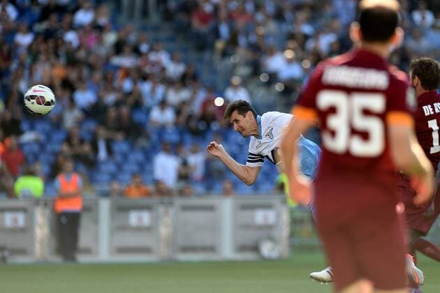 25.05.2015. Rome, Italy. Serie A Football. Lazio - AS Roma. Miroslav Klose agets his header on goal for Lazio xGiuseppexMaffiax  ActionPlus11624252