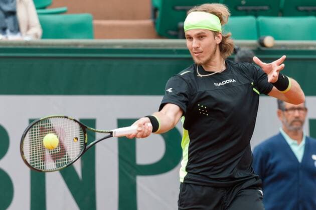 May 26, 2015: David Ferrer (ESP) in action in a 1st round match against Lukas Lacko (SVK) on day three of the 2015 French Open tennis tournament at Roland Garros in Paris, France. Sydney Low Cal Media. Tennis 2015: French Open MAY 26 - ZUMAc04_