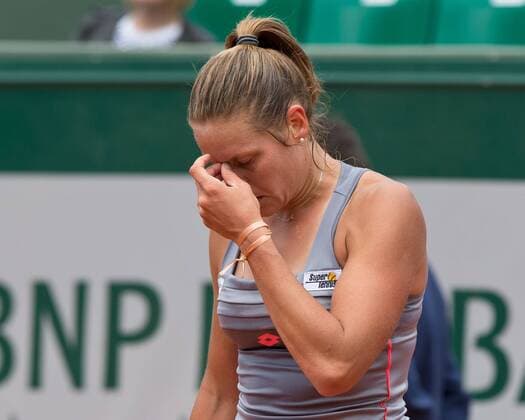 Karin Knapp (ITA) reagiert enttaeuscht,Aerger,Frust, Tennis - French Open 2015 - Grand Slam ITF ATP Tennis Herren WTA Tennis Damen - Roland Garros - Paris - - France - 26 May 2015. Juergen Hasenkopf