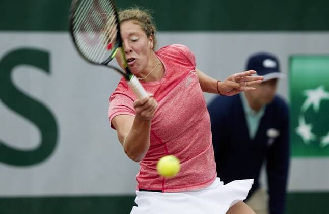 TENNIS - WTA Tennis Damen French Open 2015 PARIS,FRANCE,26.MAY.15 - TENNIS - WTA World Tour, Grand Slam, Roland Garros, French Open. Image shows Anna-Lena Friedsam (GER). GEPAxpictures xMatthiasxHauer