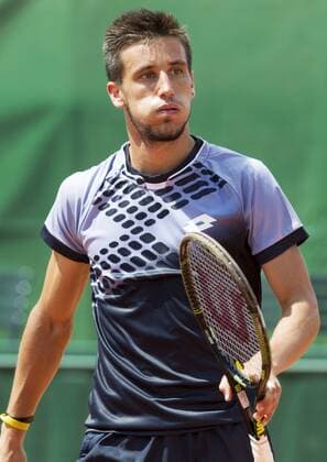 TENNIS - ATP Tennis Herren French Open 2015 PARIS,FRANCE,27.MAY.15 - TENNIS - ATP World Tour, Grand Slam, Roland Garros, French Open. Image shows Damir Dzumhur (BIH). GEPAxpictures xMatthiasxHauer