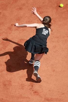 A ballkid during second round of 2015 French Open in Paris, 27 05 2015; -