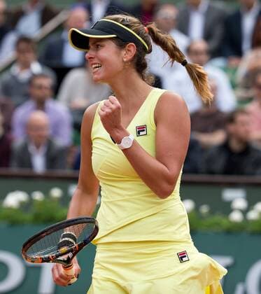 Julia Goerges (GER) macht die Faust und jubelt,Jubel,Emotion, Tennis - French Open 2015 - Grand Slam ITF ATP Tennis Herren WTA Tennis Damen - Roland Garros - Paris - - France - 28 May 2015. Juergen Hasenkopf