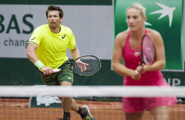TENNIS - ATP Tennis Herren French Open 2015 PARIS,FRANCE,28.MAY.15 - TENNIS - ATP World Tour, Grand Slam, Roland Garros, French Open,mixed doubles. Image shows Alexander Peya (AUT) and Timea Babos (HUN). GEPAxpictures xMatthiasxHauer