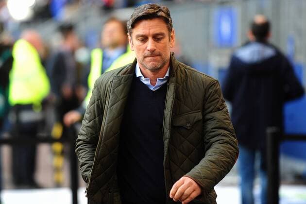 Fussball 1. Bundesliga Relegation Hamburger SV - Karlsruher SC am 28.05.2015 in der Imtech Arena in Hamburg Oliver Kreuzer ( Ex-Manager Hamburg Karlsruhe )