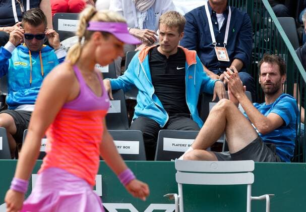 Team Sabine Lisicki in der Spieler Loge, R-L. Trainer Christopher Kas und Freund Oliver Pocher, unscharf im Vordergrund Sabine Lisicki. Tennis - French Open 2015 - Grand Slam ITF ATP Tennis Herren WTA Tennis Damen - Roland Garros - Paris - - France - 29 May 2015.