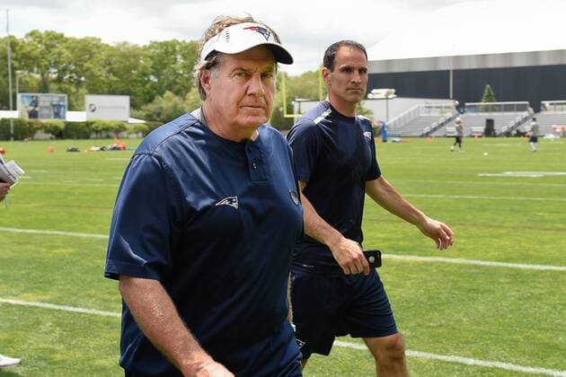 May 29, 2015 - Foxborough, Mass. - New England Patriots head coach Bill Belichick leaves the practice field after answering questions from the media during the team s organized activities at Gillette Stadium in Foxborough Mass. Eric Canha CSM NFL American Football Herren USA 2015: Patriots Organized Team Activity MAY 29 - ZUMAc04_