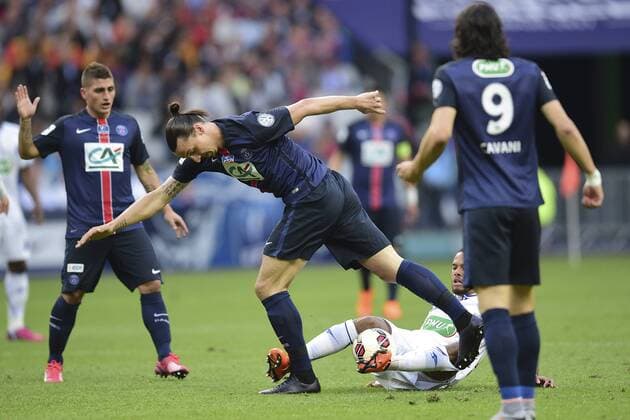Aktuell Fußball, Frankreich, Coupe de France, AJ Auxerre - Paris St. Germain Zlatan Ibrahimovic (PSG) vs Remi Mulumba (Auxerre) FOOTBALL : PSG vs Auxerre - Finale coupe de France - 30 05 2015 
