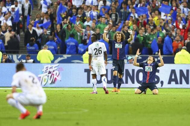 joie David Luiz (PSG) Edinson Cavani (PSG) deception auxerre FOOTBALL : Auxerre vs Paris Saint Germain - Finale Coupe de France - 30 05 2015 GwendolineLeGoff 