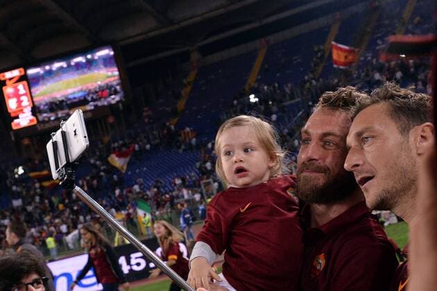 selfie Daniele De Rossi e Francesco Totti Roma. Roma 31-05-2015 Stadio Olimpico. Football Calcio 2014 2015 Serie A. AS Roma vs. US Palermo. AntoniettaxBaldassarre