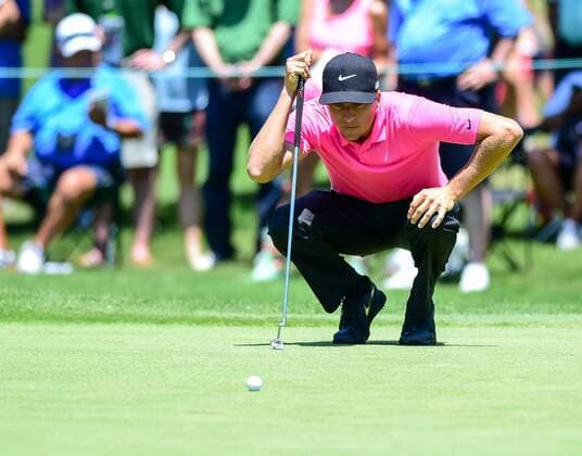 May 31, 2015: Scott Pinckney lines up a putt on 2 during final round play of the AT&T Byron Nelson Championship at TPC Four Seasons in Irving, Texas. GOLF: MAY 31 PGA Golf Herren - AT&T Byron Nelson Championship - Final Round Icon150531040 EDITORIAL USE ONLY