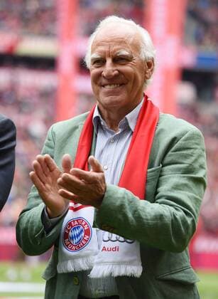23.05.2015, Fussball, Saison 2014 15, 1. Bundesliga, 34. Spieltag, FC Bayern München - FSV Mainz 05 2:0 Ex Bayern Spieler Franz âÄžBulleâÄœ Roth