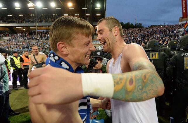 01.06.2015, xjhx, Fussball Relegation, Karlsruher SC - Hamburger SV, v.l. Ivica Olic (Hamburger SV), Pierre-Michel Lasogga (Hamburger SV)