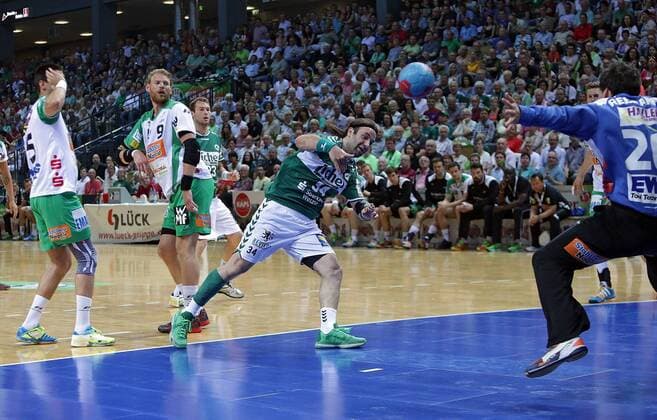 05.06.2015, xovx, Handball HBL, HSG Wetzlar - FA Goeppingen, v.l. Zarko Sesum (Frisch Auf Goeppingen), Manuel Spaeth (Frisch Auf Goeppingen), Steffen Faeth (HSG Wetzlar), Ivano Balic (HSG Wetzlar), Daniel Rebmann (Frisch Auf Goeppingen), Aktion.