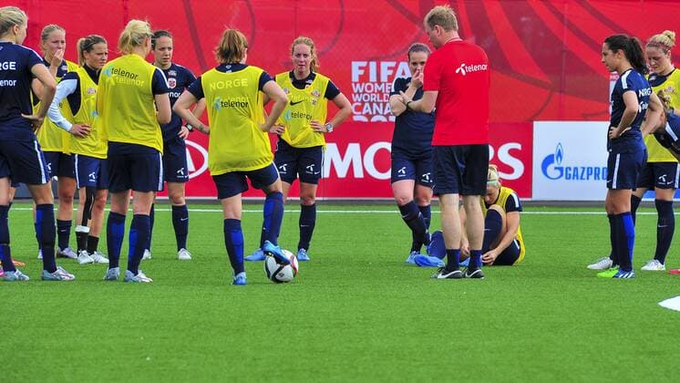 June 5, 2015 - Ottawa, Ontario, Canada - June 05, 2015: Team Norway training session at Algonquin College in Ottawa, Canada prior to the start of the FIFA 2015 Women s World Cup. Soccer: FIFA 2015 Women s World Cup - Norway Training Session. - ZUMAk120