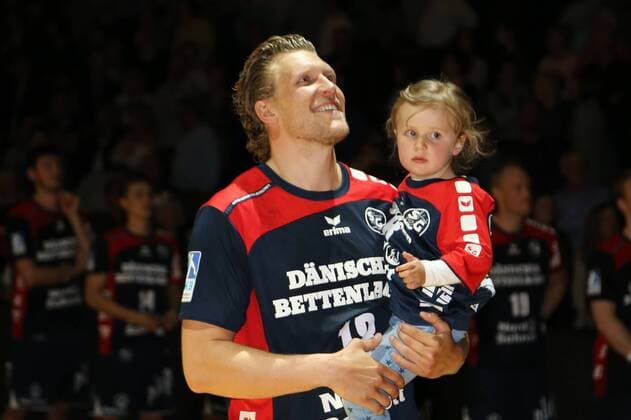 Flensburg, 30. May 2015 Handball, Saison 2014 2015, Bundesliga, 33. Spieltag, SG Flensburg-Handewitt - HSG Wetzlar: Verabschiedung von Lars Kaufmann (SG Flensburg-Handewitt, 18)