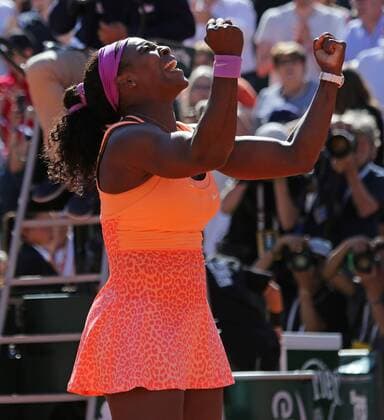 American Serena Williams reacts after winning her French Open women s final match against Lucie Safarova of the Czech Republic at Roland Garros in Paris on June 6, 2015. Williams defeated Safarova 6-3, 6-7 (2), 6-2 to win her third French Open title.  PAR20150606721 DAVIDxSILPA