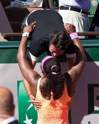 Serena Williams (USA) umarmt und küsst ihren Trainer Patrick Mouratoglou, Finale Tennis - French Open 2015 - Grand Slam ITF ATP Tennis Herren WTA Tennis Damen - Roland Garros - Paris - - France - 6 June 2015. Juergen Hasenkopf