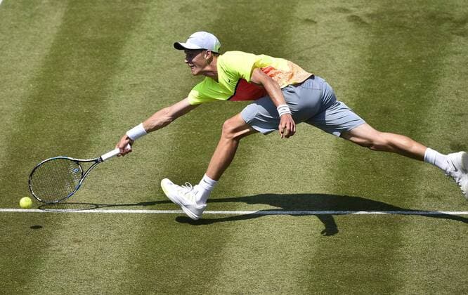 Jan Choinski (GER) Aktion Qualifikation 07.06.2015 Tennis Mercedes-Cup Stuttgart Weißenhof TC Weissenhof Mercedescup Mercedes Cup 06.06..-14.06.2015 Mercedes-Cup Stuttgart Weißenhof 2015