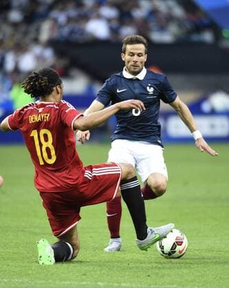 Jason Denayer of Belgium and Yohan Cabaye of France FOOTBALL : France vs Belgique - Amical - 07 06 2015 PhotoNews Panoramic 