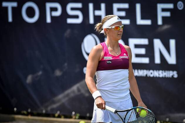 - ROSMALEN, NETHERLANDS: Belgian Kirsten Flipkens pictured during a tennis match between between Japanese Kurumi Nara and Belgian Kirsten Flipkens in the first round of the women s tournament at the Topshelf Open WTA Tennis Damen tennis tournament in Rosmalen, the Netherlands, Monday 08 June 2015. LUCxCLAESSEN  x04638692x