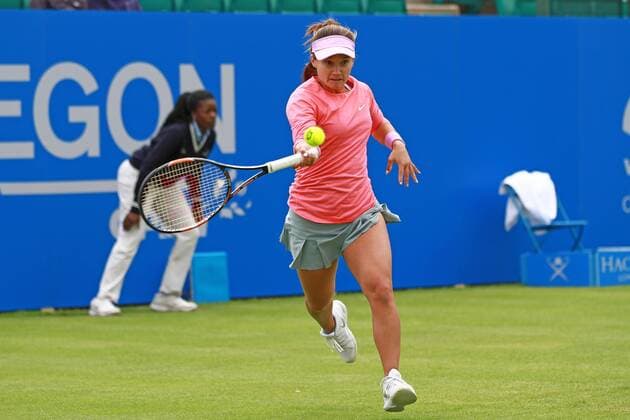 08.06.2015. Nottingham, England. A forehand drive from Lauren Davis in the match against Ajla Tomljanovic in the 2015 Aegon Nottingham Open on 08 June 2015 xDavidxKissmanx  ActionPlus11628972