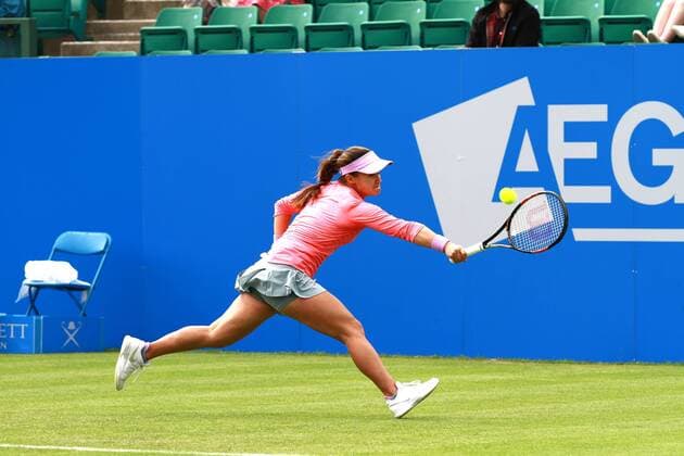 08.06.2015. Nottingham, England. Lauren Davis reaches for a backhand in the match against Ajla Tomljanovic in the 2015 Aegon Nottingham Open on 08 June 2015 xDavidxKissmanx  ActionPlus11628975