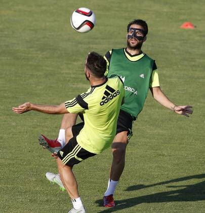 Aktuell Fußball, Training Nationalteam Spanien Spanish national team Nationalteam training session. In this picture, Cesc and Jordi Alba. xJOSExA.xGARCIAx 