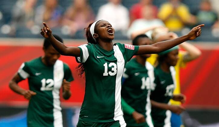 Aktuell Fußball, Damen, WM, Schweden - Nigeria Ngozi Okobi of Nigeria celebrates for goal during a group D match between Sweden and Nigeria at the 2015 FIFA Women s World Cup in Winnipeg, Canada, June 8, 2015. The match ended with a 3-3 draw. ) (SP)CANADA-WINNIPEG-FIFA WOMEN S WORLD CUP-GROUP D-SWE VS NGA WangxLili 