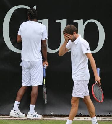 09.06.2015 ATP Tennis Herren Tour,Mercedes Cup Stuttgart , Tennis 09.06.2015,ATP Tour,Mercedes Cup Stuttgart,Tennis, Sport,im Bild: Gael Monfils und Gilles Simon