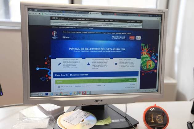 Aktuell Fußball, EURO 2016, Vorverkauf für Tickets hat begonnen Internet - Portail Billeterie NEWS : Ouverture Billeterie Euro 2016 - 10 06 2015 JadeAnnest Panoramic 