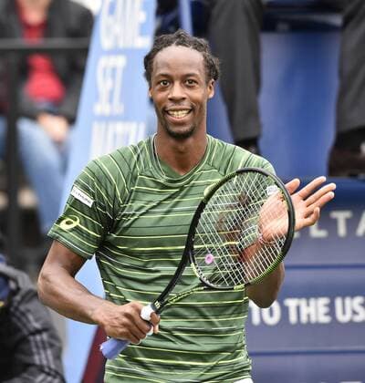 Gael Monfils (FRA) Schlussjubel Jubel jubelt Emotion bedankt sich bei Publikum freundlich lächeln lächelt lächelnd gute Laune 10.06.2015 Tennis Mercedes-Cup Stuttgart Weißenhof TC Weissenhof Mercedescup Mercedes Cup 06.06..-14.06.2015 Mercedes-Cup Stuttgart Weißenhof 2015