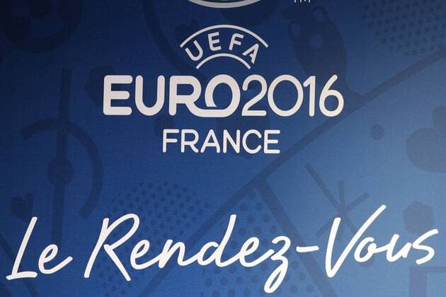 Aktuell Fußball, EURO 2016, Pressekonferenz von UEFA-Präsident Platini zum Start des Kartenvorverkaufs Pressekonferenz, 365 Tage bis zur Europameisterschaft, EURO 2016 - Paris - 10 06 2015 GwendolineLeGoff 