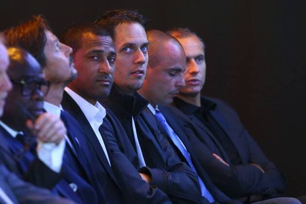 Aktuell Fußball, EURO 2016, Pressekonferenz von UEFA-Präsident Platini zum Start des Kartenvorverkaufs Grand Corps Malade ( Fabien Marsaud ) - Pressekonferenz, 365 Tage bis zur Europameisterschaft, EURO 2016 - Paris - 10 06 2015 GwendolineLeGoff 