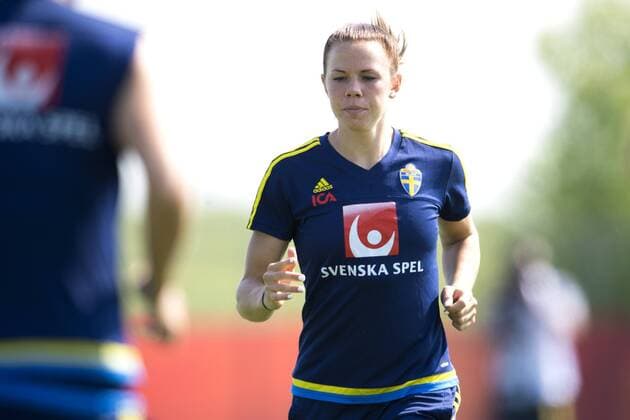 June 11, 2015 - Winnipeg: Jessica Samuelsson - Fussball, Training Nationalteam Schweden. kod CS 57682 News - June 11, 2015  - ZUMAb138