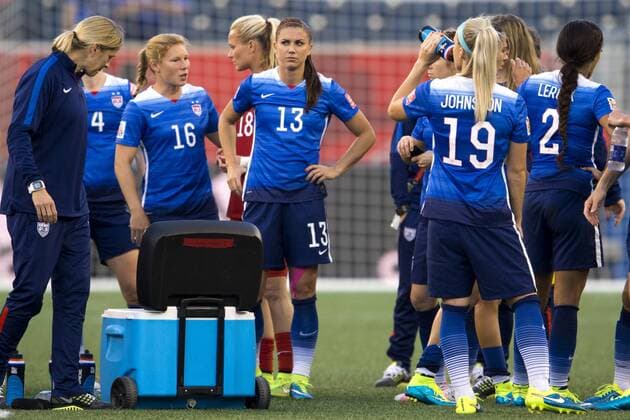Aktuell Fußball, Damen WM in Kanada, USA - Schweden June 12, 2015 - Winnipeg - 150612 - Malin Diaz Pettersson deppar WM - USA - SWE - ..Foto: CarlSandin BILDBYRAN kod CS 57685 News - June 12, 2015  - ZUMAb138