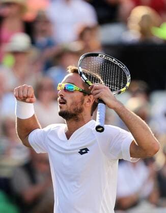 Stuttgart , Tennis Weissenhof Mercedes Cup 2015, Schlussjubel Viktor Troicki (SRB) jubelt und ballt die Faust