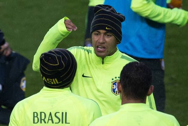 Aktuell Fußball, Copa America in Chile, Training Brasilien Treino da Sele??o Brasileira TEMUCO, AR - 06 13 2015: TRAINING OF BRAZILIAN SELECTION - Neymar during training the Brazilian team held at the Estadio German Becker in the city of Temuco. (Photo: Marcelo Machado de Melo FotoArena)  MarceloxMachadoxdexMelo
