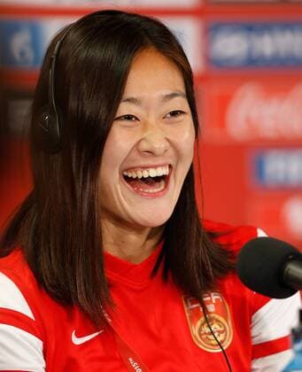 (150615) -- WINNIPEG, June 14, 2015 -- Wu Haiyan, captain of China, attends a press conference PK Pressekonferenz in Winnipeg, Canada, on June 14, 2015. China will face New Zealand in the last group A match at the 2015 FIFA Women s World Cup on June 14. ) (SP)CANADA-WINNIPEG-FIFA WOMEN S WORLD CUP-CHINA-PRESS CONFERENCE WangxLili 